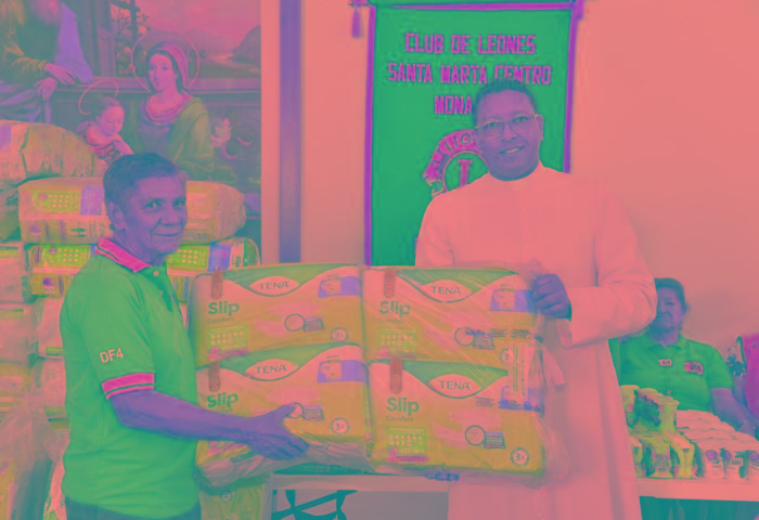 Club de Leones donó 116 pañales y alimentos a ‘abuelitos’ del Asilo Sagrado Corazón de Jesús y María