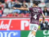 Necaxa aprovecha autogol y se mete a pelea por el Play