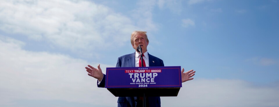 Trump Asks Supreme Court to Curb Birthright Citizenship (1)
