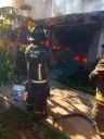 Bomberos sofocan incendio en la SM 313 de Cancún sin mayores daños