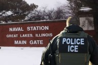 Preparan redadas migratorias en Chicago: Base naval será centro de operaciones para agentes federales