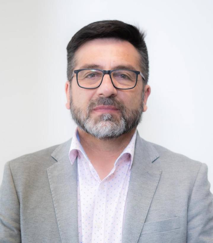 Más allá de la dependencia: una política de cuidados para el envejecimiento digno