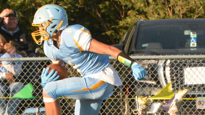 High School Football Week 3: No. 2 Hamlin stays perfect and other area highlights