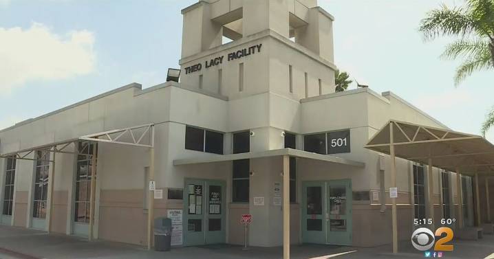 Former Orange County deputy pleads guilty to sexually assaulting inmates