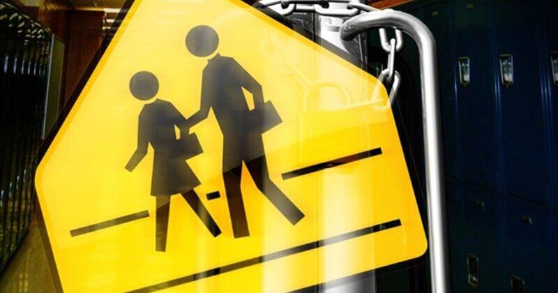 Reedsport schools secure amid police advisory; students are safe