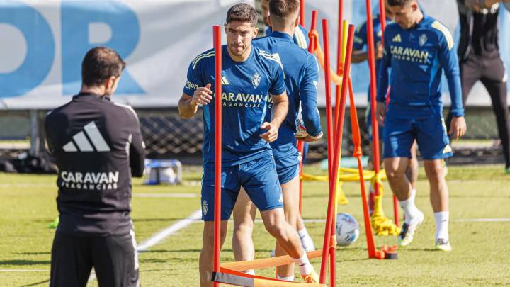 Insua y Tachi restauran la defensa del Real Zaragoza
