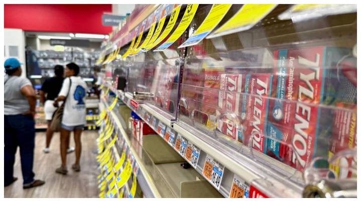 Why doctors worry about Trump’s warnings against Tylenol in pregnancy