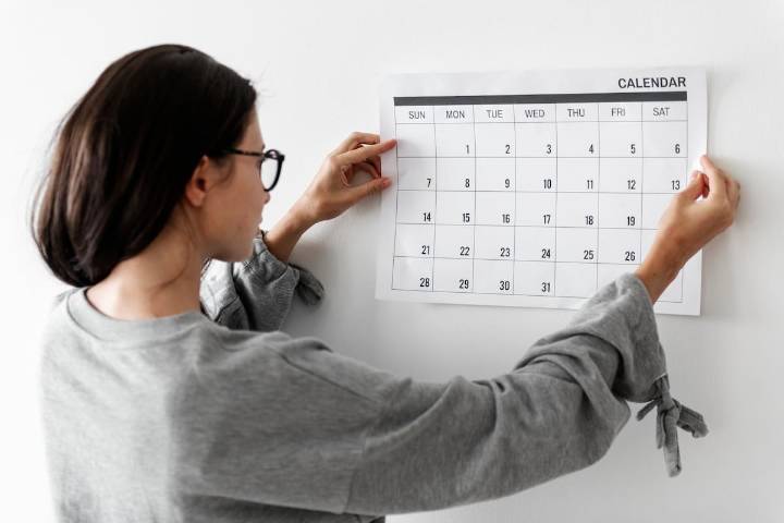 En papel. Calendario de octubre para imprimir