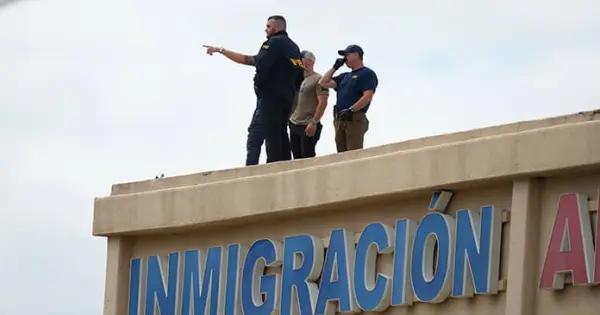 Tiroteo en ICE en Dallas; un detenido muere