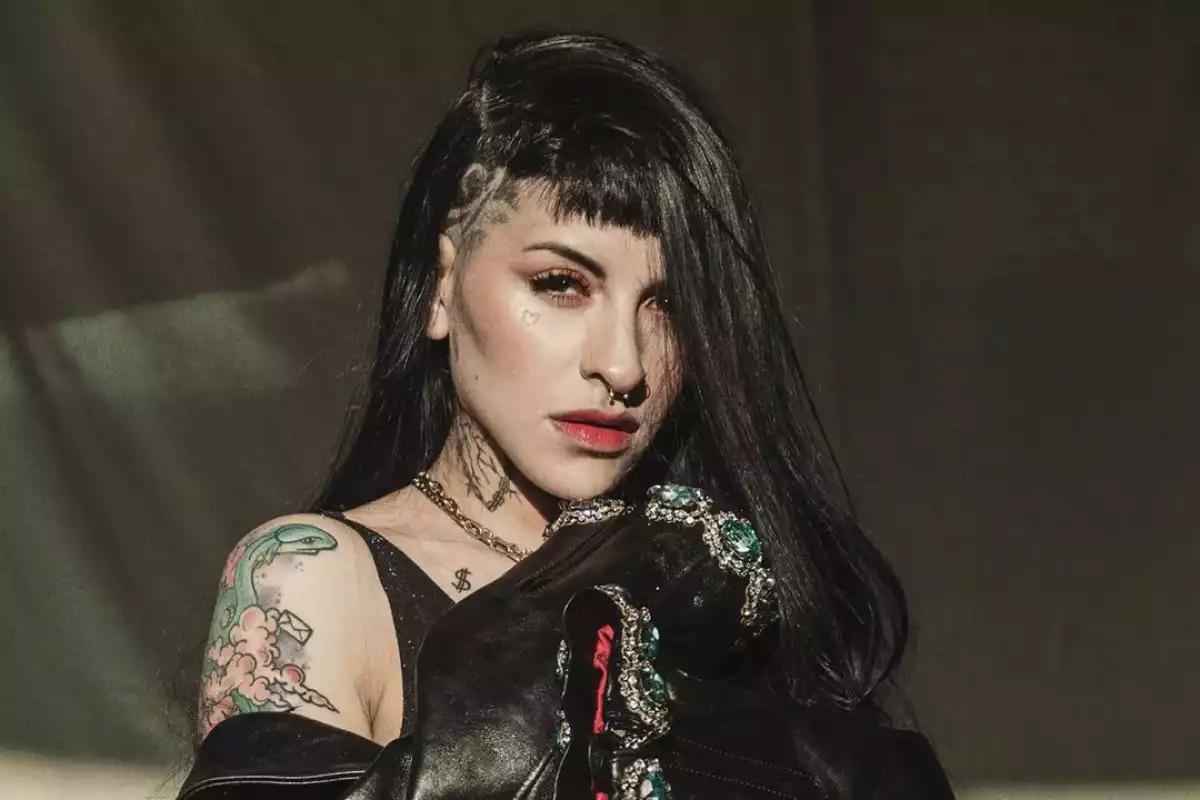 Cazzu denuncia que Christian Nodal impide permiso legal para que viaje su hija Inti