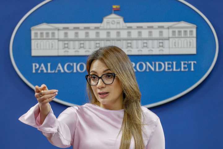 Noboa envía siete nuevas preguntas a la Corte Constitucional para el referéndum