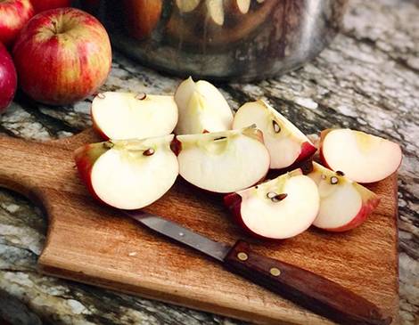 Dining Guide: 17 Northeast Ohio Apple Orchards and Markets to Visit This Fall