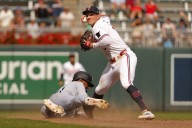 Twins give up two in the eighth, fall to White Sox