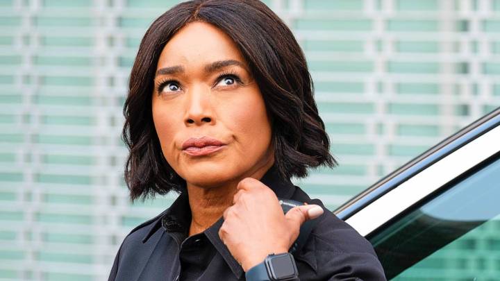 9-1-1 Season 9 Solves Athena's Divisive Burial Move For Bobby Nash