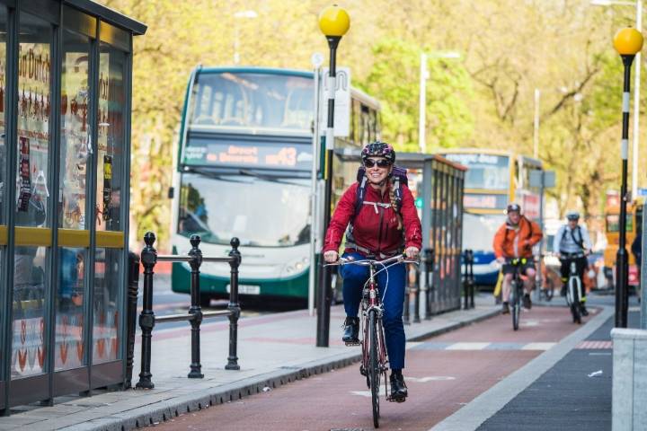 £104 million government investment to deliver faster, more reliable travel for millions