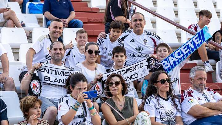 Las fotos de la afición en el Albacete