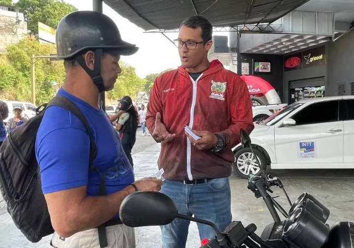 Sancionarán a motorizados que transporten a niños menores de 10 año