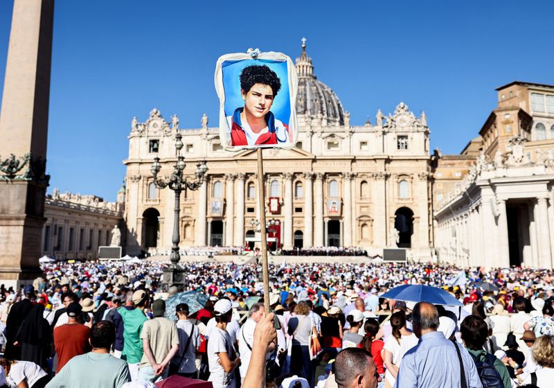 Italian teen made first millennial Catholic saint at youthful Vatican event