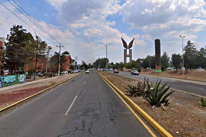 Por obras de rehabilitación, cerrarán lateral del bulevar Felipe Ángeles a partir de este lunes