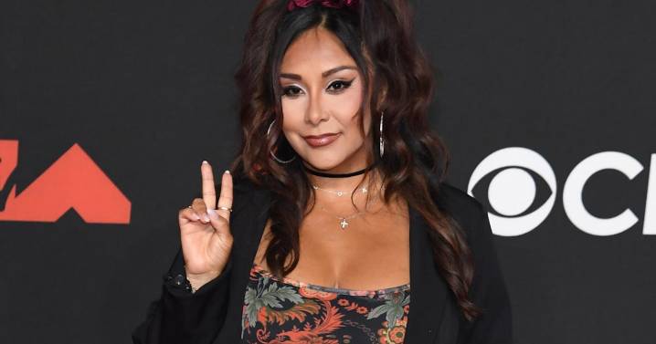 Snooki's Wellness Routine Includes Boxing, Meditation, & Wine