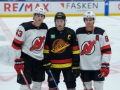 Canucks: Of course Jack Hughes wants to play with Quinn