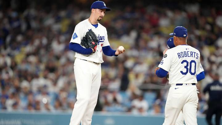 Dave Roberts reveals Blake Snell’s 7-word message during 7th