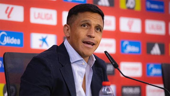 Alexis fue presentado en el Sevilla: Habló de si quiere volver a Chile, de Pellegrini, Lamine Yamal y más...