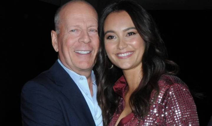 La desgarradora forma de la esposa de Bruce Willis para comunicarse con él tras la demencia