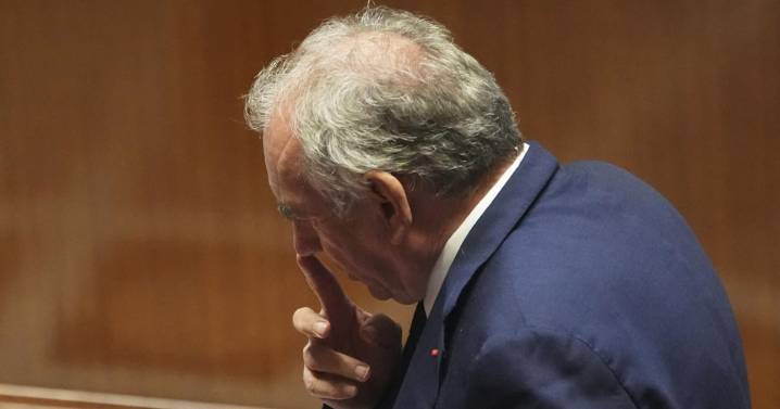 French government collapses in a confidence vote, forcing Macron to seek yet another prime minister