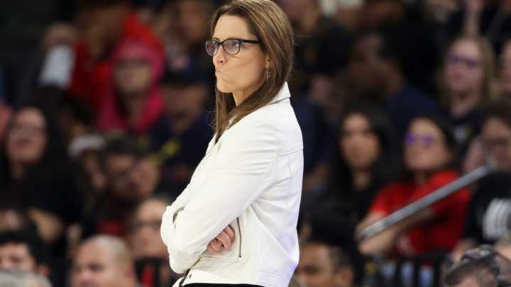 Stephanie White gives Fever injury updates on Lexie Hull, Damiris Dantas