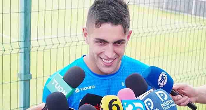 Ojalá pueda ser feliz acá: Mele, respecto a  Martial