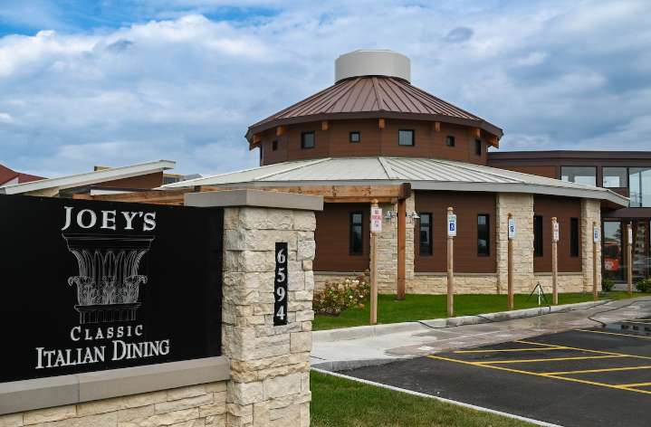 Joey’s Italian Restaurant set to reopen in its new building today; here’s a look inside