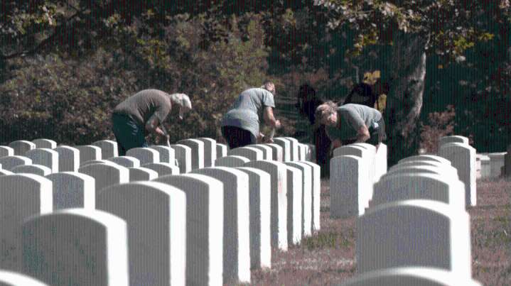 9/11: Headstone cleanup a chance to honor first responders, veterans
