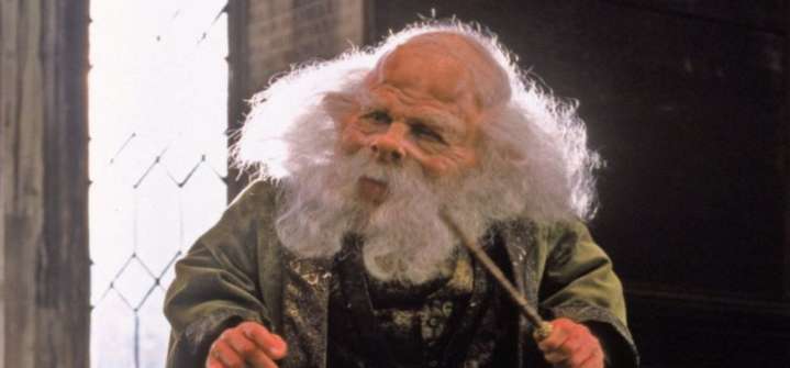 Warwick Davis retomará su papel como el Profesor Filius Flitwick en Harry Potter