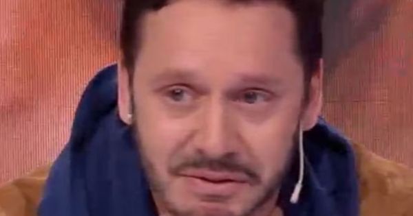 Muy asustada por su hijo: la madre de Benjamín Vicuña viajó de urgencia a Argentina