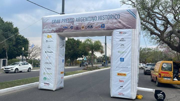 Santa Fe recibe por primera vez el Gran Premio Histórico del Automóvil Club Argentino