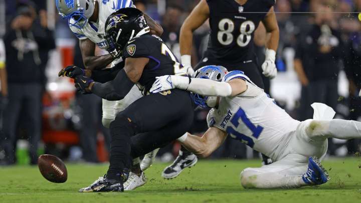 Derrick Henry needs to solve fumbling issues, quickly