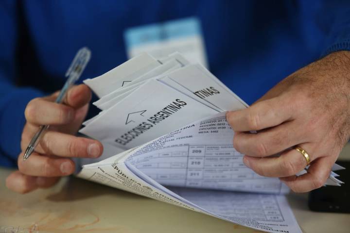 De cuánto es la multa por no votar en las elecciones de Buenos Aires
