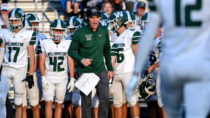 See the Lansing area high school football power rankings after Week 3