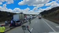 Un Tráiler Embistió una Camioneta y Derribó el Muro de Contención del Arco Norte en Puebla