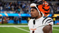 Bengals HC Zac Taylor breaks down extended sideline conversation with Ja’Marr Chase during MNF loss