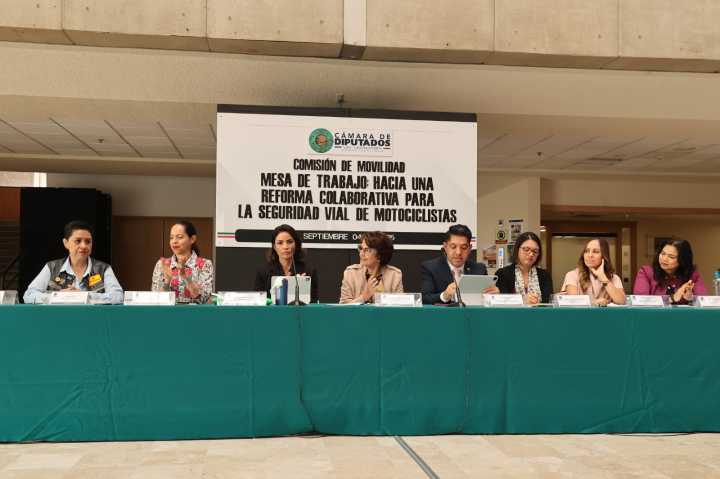 Plantean mayor visibilidad y protección a motociclistas en Leyes de Movilidad en México