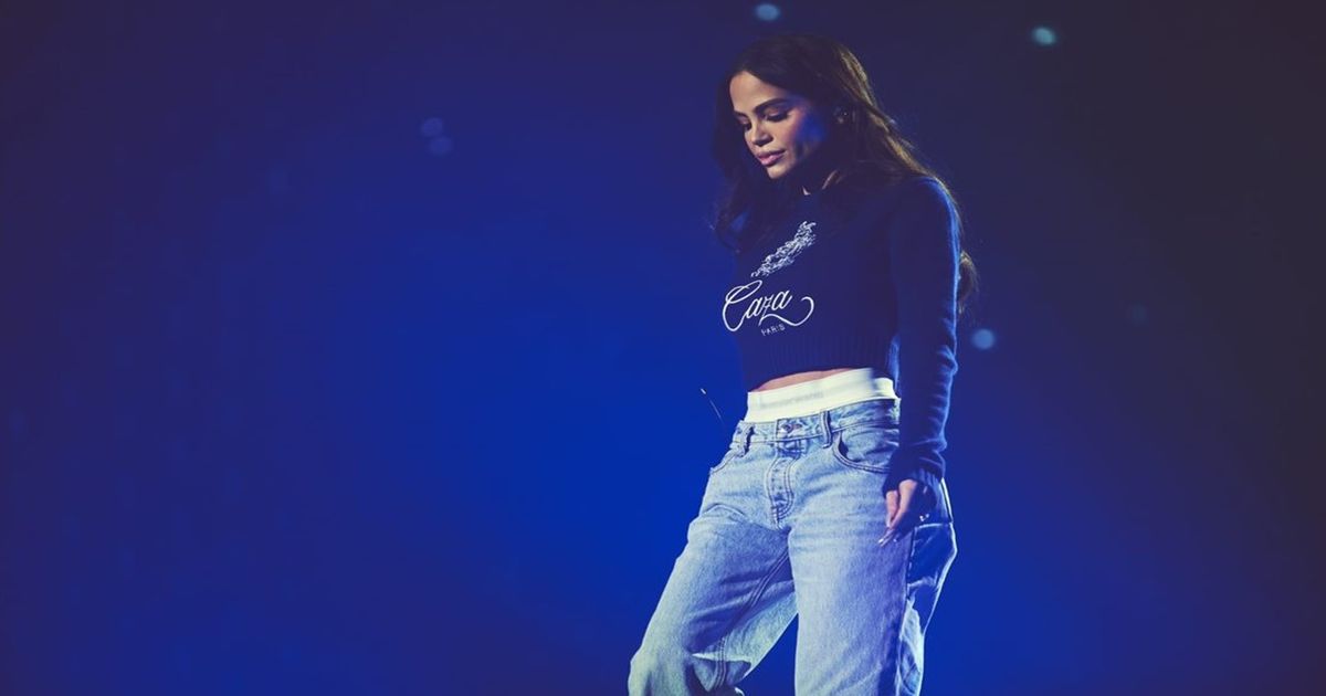 Natti Natasha dice que revelará el sexo de su bebé en los Premios Juventud
