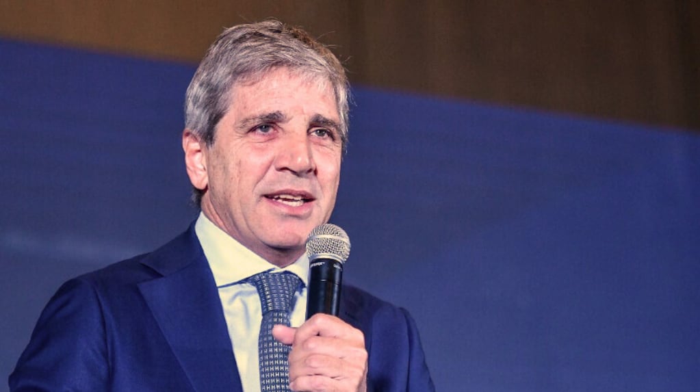 Luis Caputo aseguró que habrá anuncios tras la reunión con el secretario del Tesoro: "Hablamos de una cifra específica"