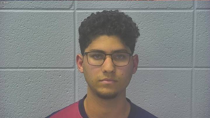 Jasper man faces child molesting charges