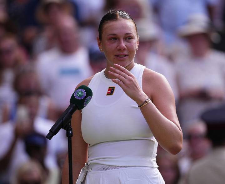 Who Are Amanda Anisimova’s Parents? Everything to Know About the Tennis Star’s Family Here is all you need to know about Amanda Anisimova's parents, and ethnicity, everything that helped her stay root