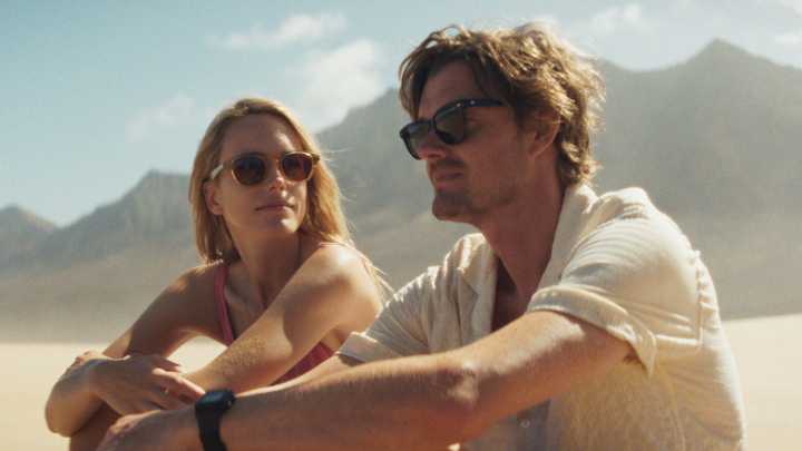 Islands: gripping thriller ‘shimmers, convinces and thoroughly absorbs’