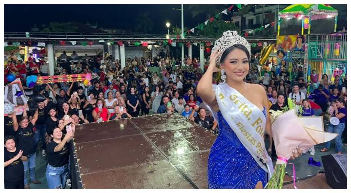 Alexa Dávila triunfa en el certamen Reina de las Fiestas Patrias El Pitillal 2025