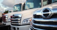 Trump encuentra nuevos objetivos comerciales: fármacos, muebles de cocina y camiones pesados