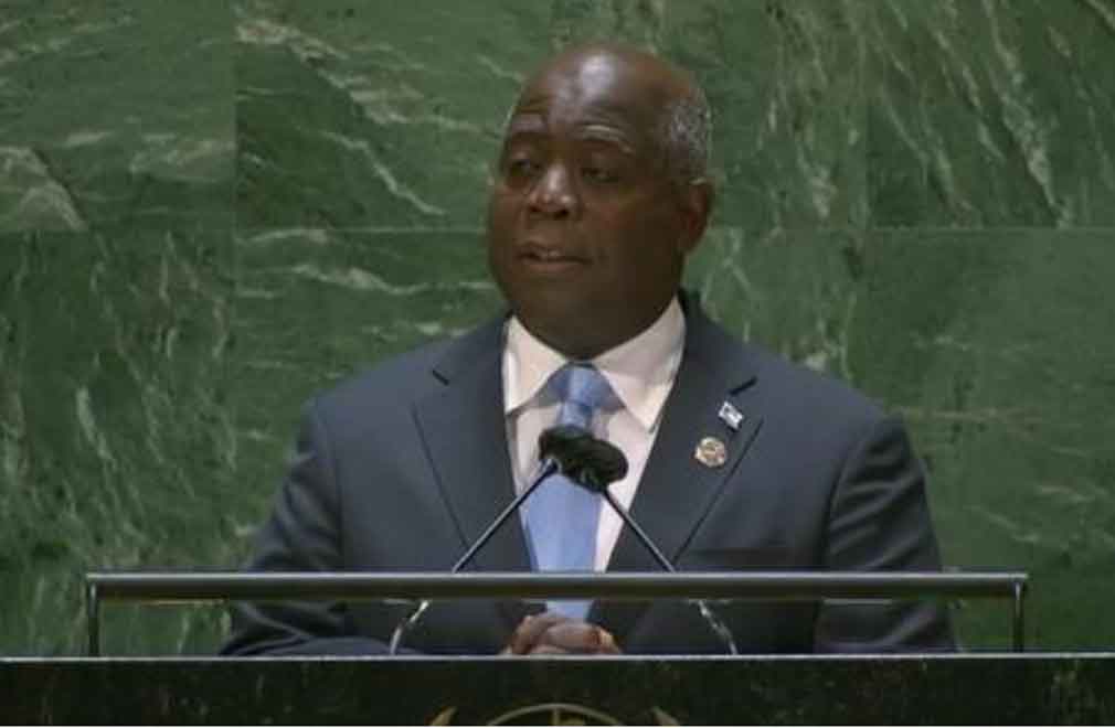 Bahamas desobedece a EEUU y prohíbe entrada a haitianos